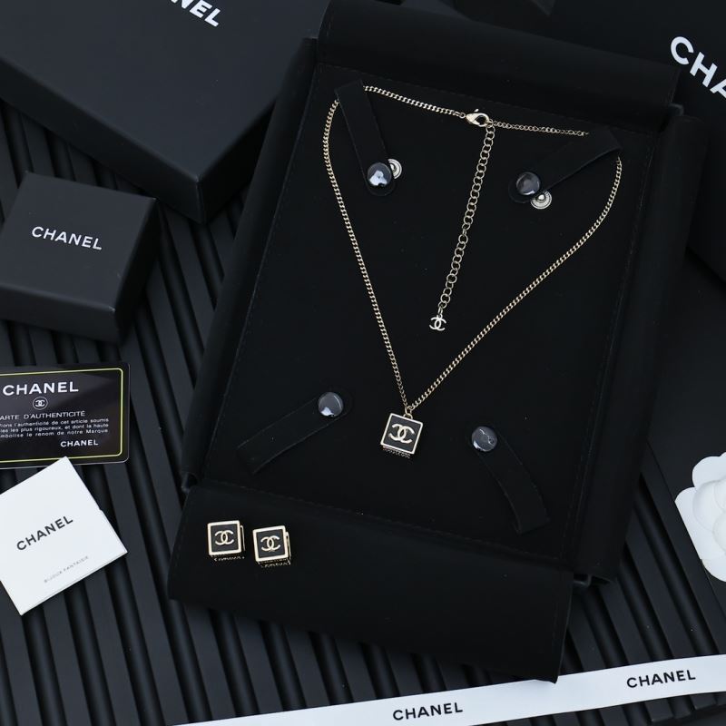 Chanel Necklaces